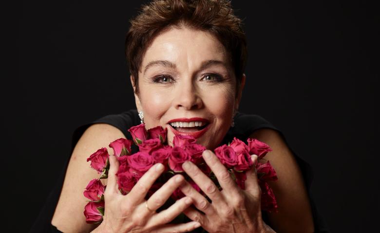 Christine Andreas